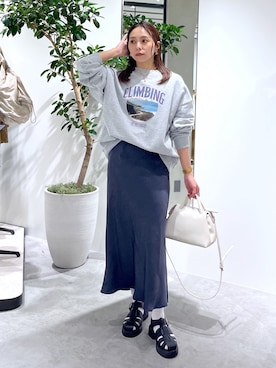 「FREE'S MART（フリーズマート）のアイテム（スウェット）」を使った、natsumiさん（レディース・166cm）の春コーディネート