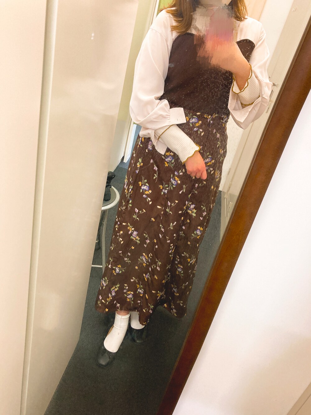 「きれいめカジュアル、大人コーデ、ブラウン、ブラウンコーデ、セットアップ風、セットアップ、ロングスカート、apresjourclair、RETRO GIRL、me+em select」｜「apres jour clairの【apres jour clair】ドッキングトップス【ZOZOTOWN限定アイテム】（ニット/セーター、ブラウン系）」を使った、ころさん（骨格ウェーブ・レディース・163cm）の春コーディネートの1枚目の写真