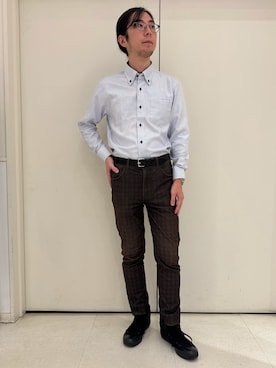 「TOKYO SHIRTS（トウキョウシャツ）の【超形態安定】 形態安定ノンアイロン ボタンダウン 長袖ビジネスワイシャツ（ビジネスシャツ、ブルー系）」を使った、TOKYO SHIRTS橿原店さん（メンズ・173cm）の秋コーディネート