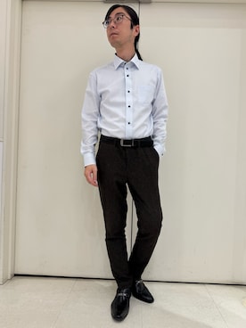 「TOKYO SHIRTS（トウキョウシャツ）の【超形態安定】 形態安定ノンアイロン ワイド 長袖ビジネスワイシャツ（ビジネスシャツ、ブルー系）」を使った、TOKYO SHIRTS橿原店さん（メンズ・173cm）の秋コーディネート