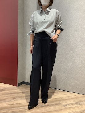 「アイテム（ビジネスシャツ）」を使った、TOKYO SHIRTS橿原店さん（レディース・155cm）の秋コーディネート