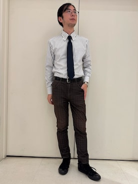 「TOKYO SHIRTS（トウキョウシャツ）の【超形態安定】 形態安定ノンアイロン ボタンダウン 長袖ビジネスワイシャツ（ビジネスシャツ、ブルー系）」を使った、TOKYO SHIRTS橿原店さん（メンズ・173cm）の秋コーディネート