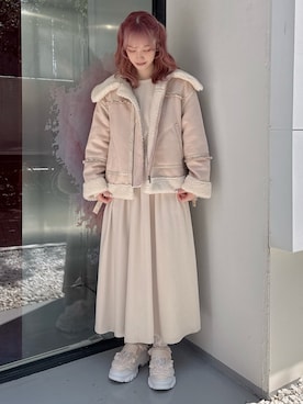 「アイテム（ムートンコート）」を使った、yunaさん（レディース・169cm）の夏コーディネート