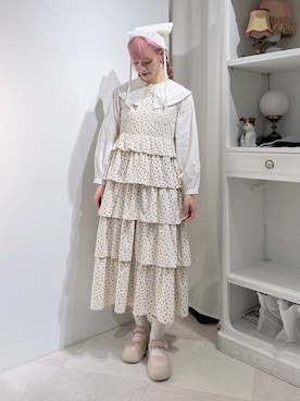 「merry jenny（メリージェニー）のアイテム（ジャンパースカート）」を使った、yunaさん（レディース・169cm）の秋コーディネート