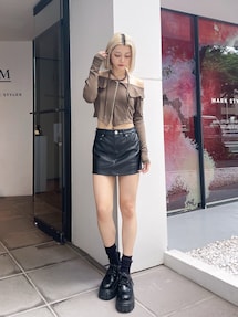 ❤️⭐️A16⭐️ GRL ♥ ハイウエスト フェイクレザー ショーパン ❤️⭐️A16⭐️ GRL ♥ ハイウエスト フェイクレザー ショーパン GRL