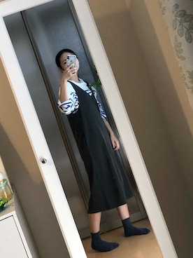 「カラーソックス」｜「アイテム（ジャンパースカート）」を使った、hadacさん（レディース・160cm）の秋コーディネート
