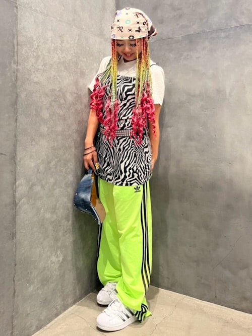 adidasのパンツを使ったコーディネート(ZOZOTOWN Yahoo!店) ｜ ネット