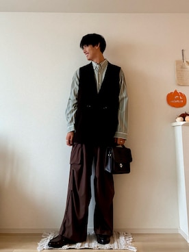 「アイテム（ベスト）」を使った、たつきさん（メンズ・175cm）の秋コーディネート
