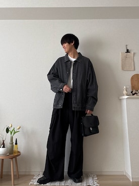 「Confirm（コンファーム）の24SS【新色追加】ビッグシルエット ヴィンテージライク ケミカルウォッシュ加工 デニムブルゾン / Gジャン デニムジャケット【Confirm】（デニムジャケット、ブラック系）」を使った、たつきさん（メンズ・175cm）の春コーディネート