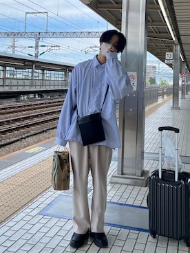 「epnok」｜「アイテム（スラックス）」を使った、たつきさん（メンズ・175cm）の春コーディネート