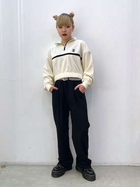 「ショート丈トップス」｜「アイテム（その他トップス）」を使った、渡辺楓さん（レディース・150cm）の冬コーディネート