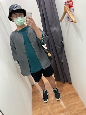「niko and...（ニコアンド）のアイテム（その他アウター）」を使った、昀さん（メンズ・171cm）の秋コーディネート