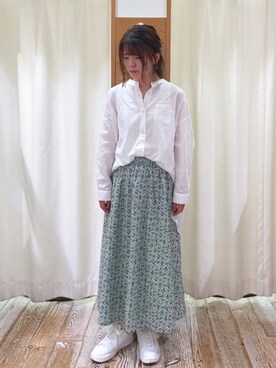 「Samansa Mos2（サマンサ モスモス）のレトロ壁紙風柄スカート（スカート）」を使った、うやまさん（レディース・161cm）の春コーディネート