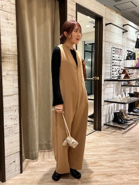 「CAPRICIEUX LE'MAGE（カプリシューレマージュ）のアイテム（オールインワン・サロペット）」を使った、akari_lemageさん（レディース・160cm）の秋コーディネート
