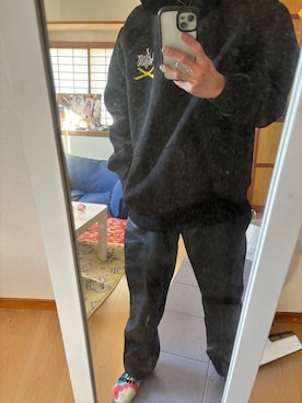 「アイテム（パーカー）」を使った、Naoya Fukasawaさん（メンズ・158cm）の冬コーディネート