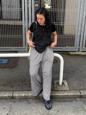 「LOWRYS FARM（ローリーズファーム）の２ＷＡＹバルンノースリーブ 1049041（シャツ/ブラウス、ブラック系）」を使った、Tenさん（レディース・163cm）の夏コーディネート