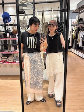 「アイテム（財布/小物、ピンク系）」を使った、Tenさん（レディース・163cm）の夏コーディネート
