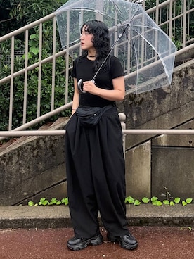 「LOWRYS FARM（ローリーズファーム）のイージーワイドカーブパンツ 327286（その他パンツ、ブラック系）」を使った、Tenさん（レディース・163cm）の夏コーディネート