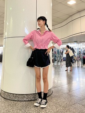 「スパンコール」｜「アイテム（その他）」を使った、ふみみさん（レディース・170cm）の秋コーディネート