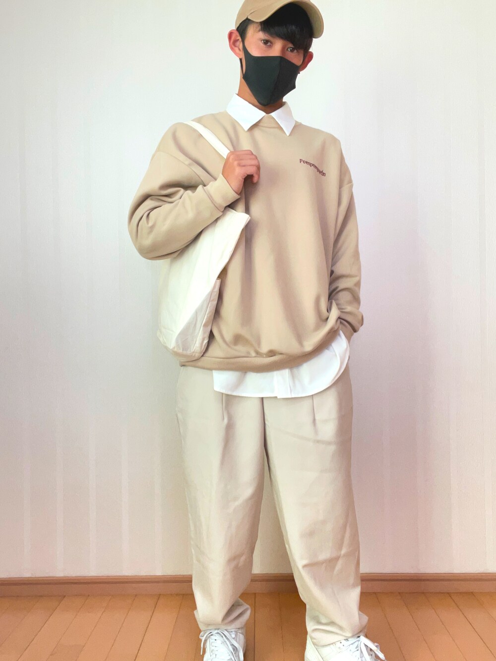 「だから秋服が好き、秋コーデ、秋服、カジュアルコーデ、休日スタイル、お洒落さんとつながりたい、いいね、save、フォローお願いします🤑、きれいめカジュアル、低身長コーデ、秋色、白スニーカー、キャップ、好きな秋服、古着コーデ、低身長」｜「GUのアイテム（パンツ、ベージュ系）」を使った、せいとさん（メンズ・162cm）の秋コーディネートの1枚目の写真