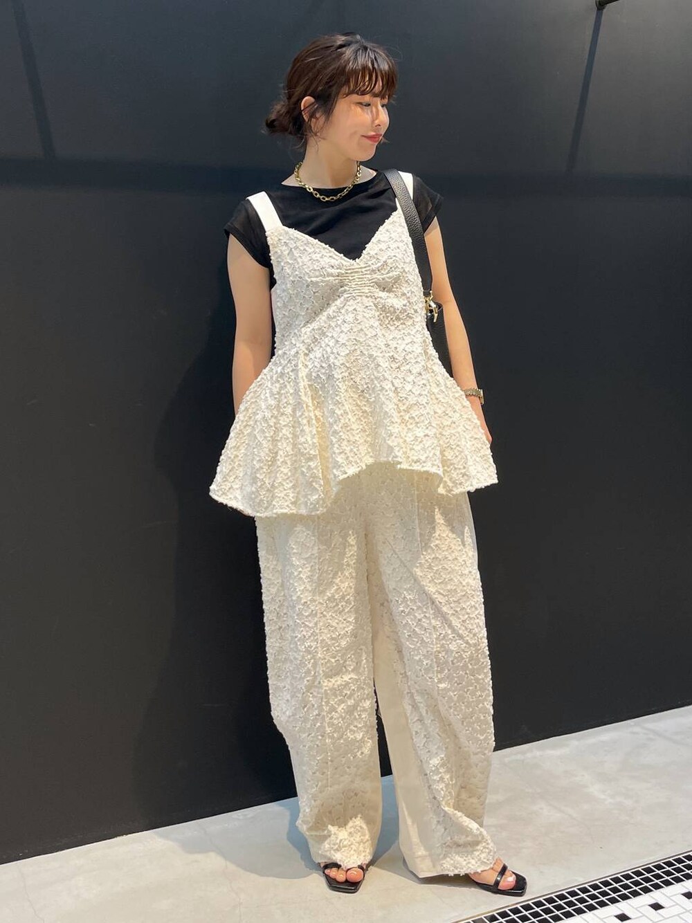 【新品】カレンソロジー　コットンチュールプルオーバー Curensology（カレンソロジー）の「Curensology(カレンソロジー