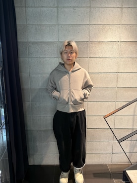 「WHITELAND（ホワイトランド）のアイテム（トップス）」を使った、たいせいさん（メンズ・172cm）の秋コーディネート