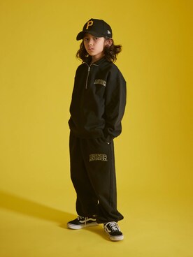 「アイテム（スウェットパンツ）」を使った、PAIRMANON STREETさん（キッズ・120cm）の冬コーディネート