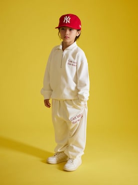 「ペアマノンストリート」｜「アイテム（スウェットパンツ）」を使った、PAIRMANON STREETさん（キッズ・120cm）の冬コーディネート