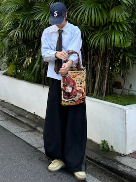 「アイテム（モカシン/デッキシューズ）」を使った、riku226さん（メンズ・168cm・20代）の秋コーディネート