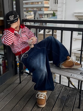 「ERL（イーアールエル）のSUEDE VAMP SKATE SNEAKER（スニーカー、ベージュ系）」を使った、riku226さん（メンズ・168cm）の春コーディネート