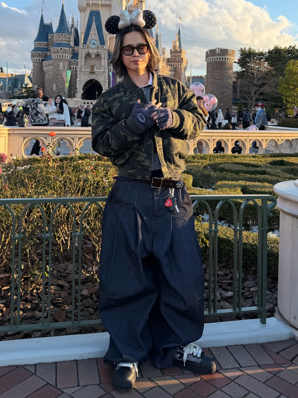 AFB（エーエフビー）の「STAR FINGERLESS GLITTER GLOVE（手袋）」 - WEAR