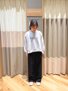 「カラースニーカー」｜seiraさん（レディース・150cm）の冬コーディネート