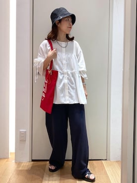 「パンツスタイル」｜「アイテム（財布/小物）」を使った、Juntaさん（レディース・157cm）の夏コーディネート