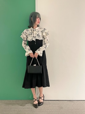 「アイテム（クラッチバッグ）」を使った、sach1さん（レディース・166cm）の秋コーディネート