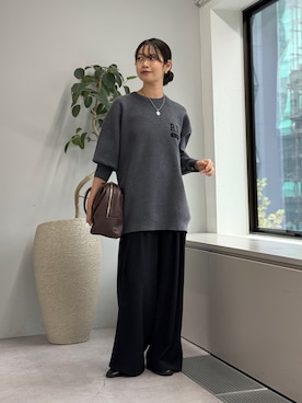 「RIVE DROITE（リヴドロワ）の【バックロゴが目を惹く】アスレチックロゴニット（ニット/セーター）」を使った、rd_usui558さん（レディース・163cm）の秋コーディネート