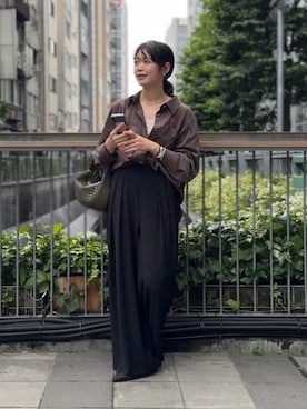 「スラックス」｜「アイテム（その他アウター）」を使った、rd_usui558さん（レディース・163cm）の秋コーディネート
