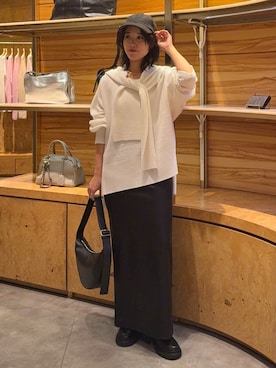 「アイテム（ボディバッグ/ウエストポーチ）」を使った、ggnogurinさん（レディース・157cm）の秋コーディネート