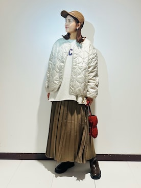 「アイテム（帽子、ブラウン系）」を使った、KAMEさん（レディース・160cm）の秋コーディネート