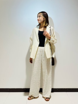 「URBAN RESEARCH（アーバンリサーチ）のレザーショルダーバッグ（ショルダーバッグ、ブラウン系）」を使った、KAMEさん（レディース・160cm）の春コーディネート