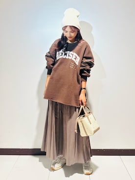 「アイテム（スウェット）」を使った、KAMEさん（レディース・160cm）の秋コーディネート