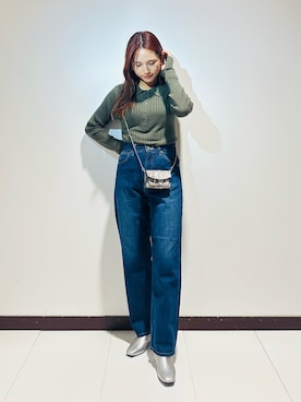 「アイテム（ブーツ、シルバー系）」を使った、KAMEさん（レディース・160cm）の秋コーディネート