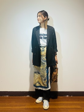「SMELLY（スメリー）のアイテム」を使った、KAMEさん（レディース・160cm）の秋コーディネート