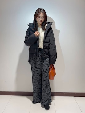 「クルーネックニット」｜KAMEさん（レディース・160cm）の冬コーディネート