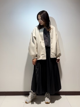 「アイテム（スタジャン）」を使った、KAMEさん（レディース・160cm）の秋コーディネート