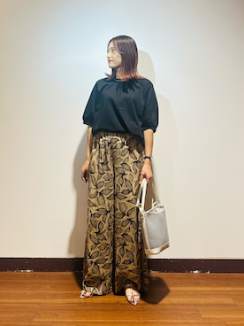 「RODE SKO（ロデスコ）のアイテム」を使った、KAMEさん（レディース・160cm）の夏コーディネート