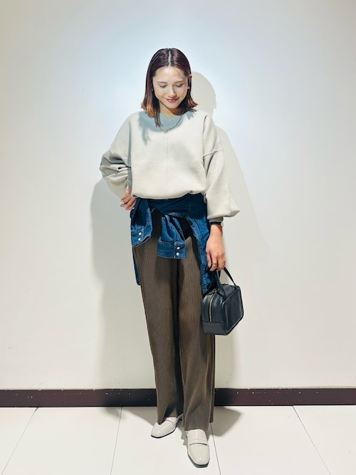 セール】Vネックニットプルオーバー（ニット/セーター）｜ITEMS