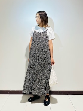 「かぐれ（カグレ）のコットンレース巾着バッグ（ショルダーバッグ、ホワイト系）」を使った、KAMEさん（レディース・160cm）の夏コーディネート