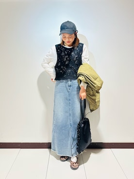 「アイテム（キャップ）」を使った、KAMEさん（レディース・160cm）の春コーディネート