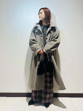 「アイテム（パンツ、レッド系）」を使った、KAMEさん（レディース・160cm）の秋コーディネート