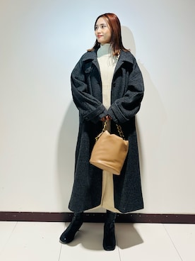 「冬の注目アウター」｜「アイテム（その他アウター）」を使った、KAMEさん（レディース・160cm）の秋コーディネート